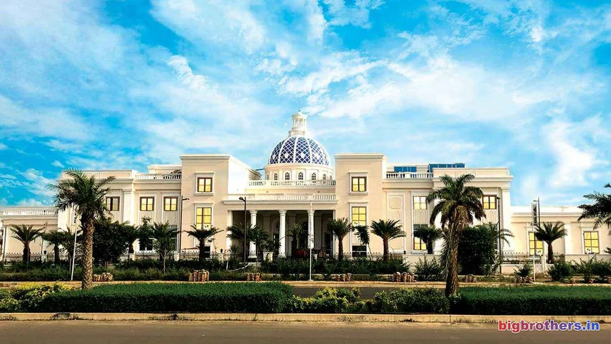 DLF Hyde Park Estate